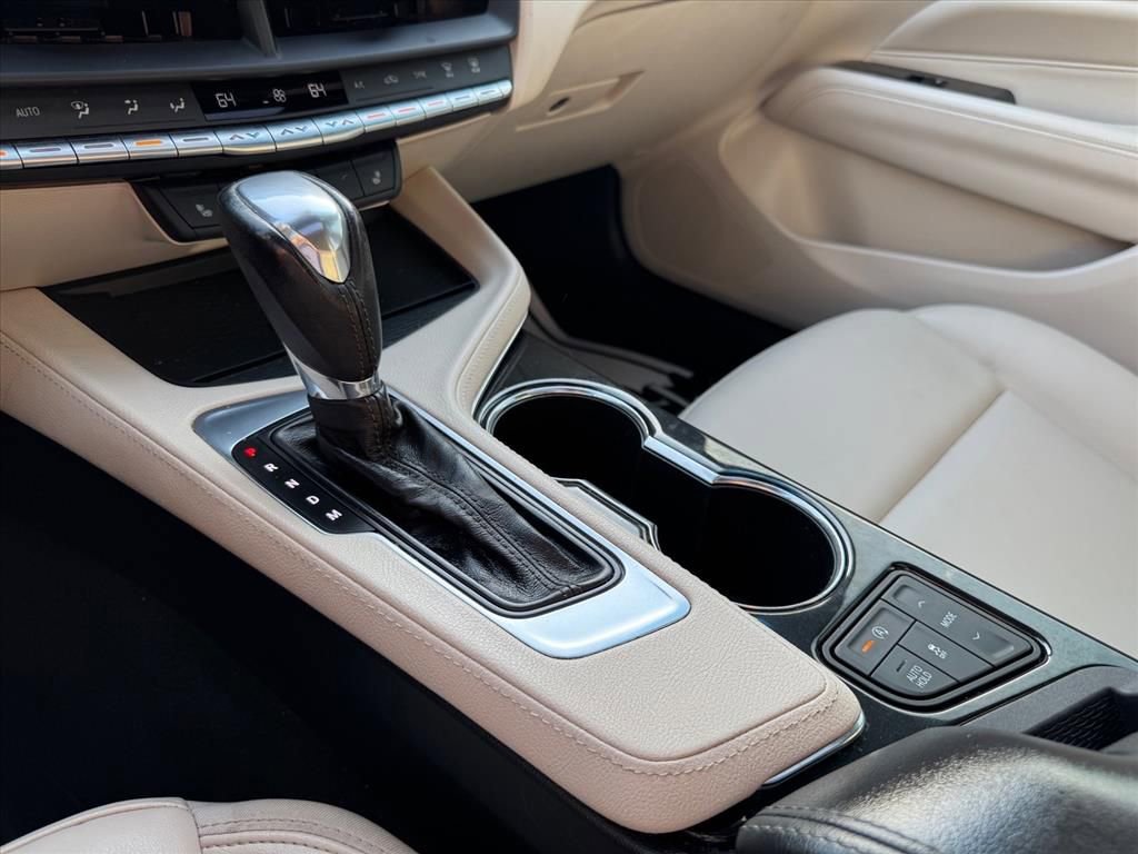 Used 2021 Cadillac CT4 Luxury w/ Sun And Sound Package RWD image 20