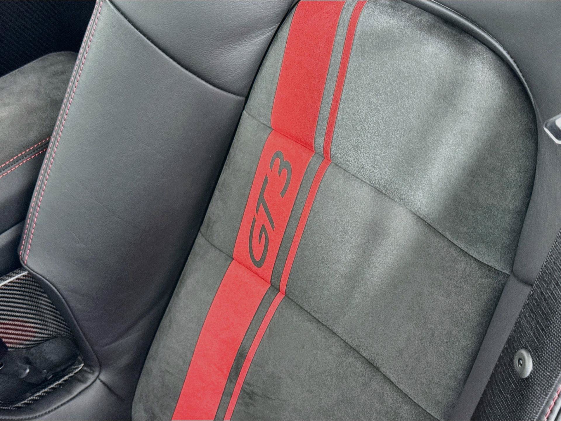 Used 2019 Porsche 911 GT3 RWD image 38