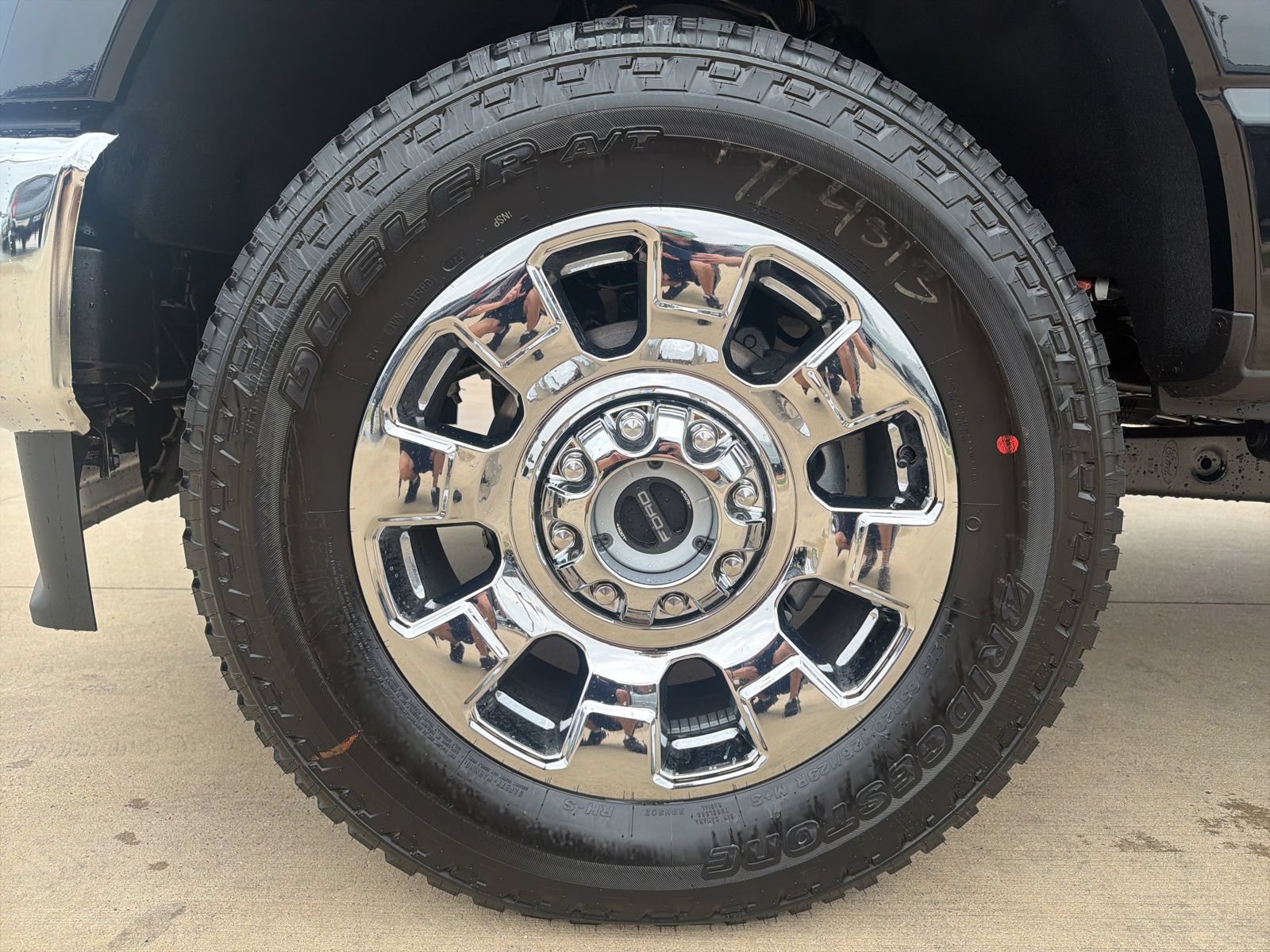 New 2026 Ford F350 King Ranch w/ Chrome Package AWD/4WD image 10