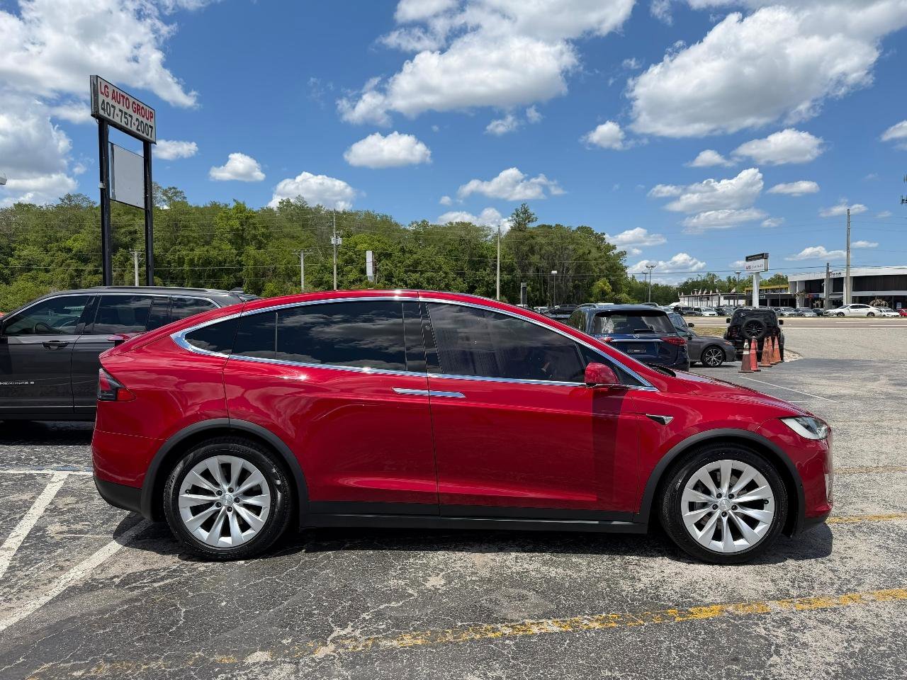 Used 2018 Tesla Model X 100D AWD/4WD image 8