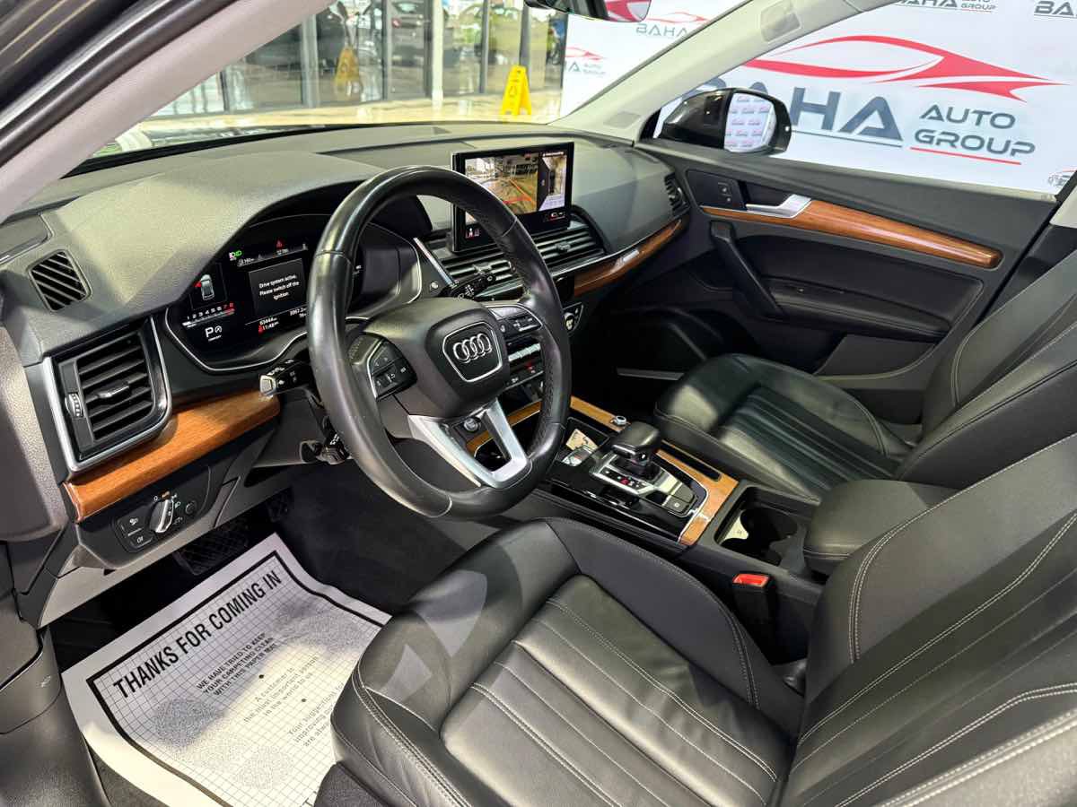 Used 2023 Audi Q5 2.0T Premium Plus AWD/4WD image 29