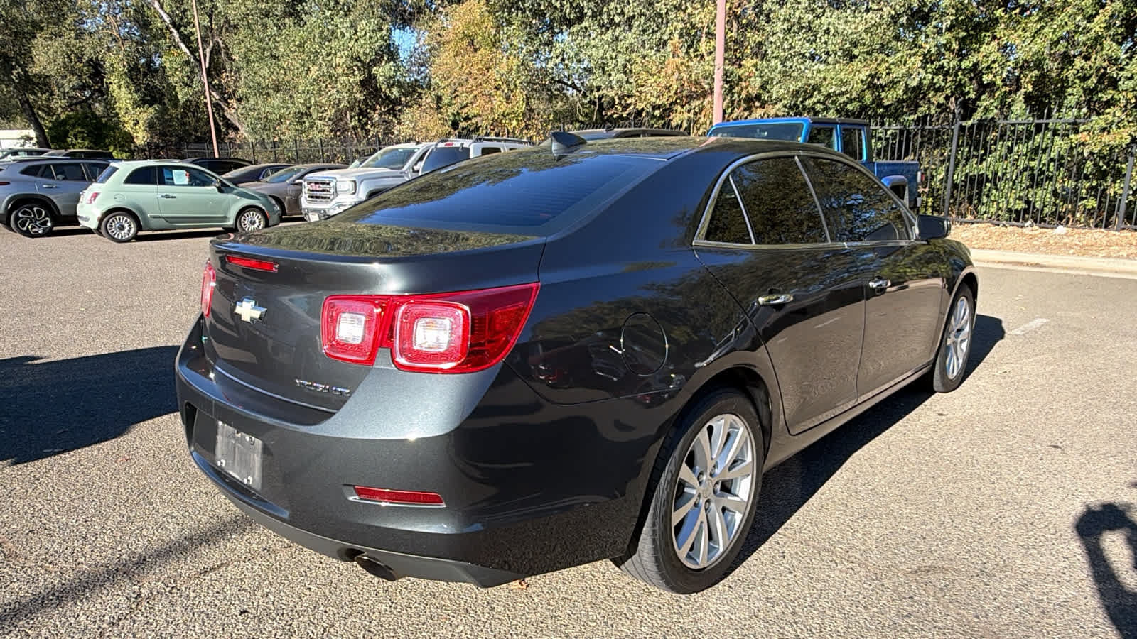 Used 2016 Chevrolet Malibu LTZ FWD image 5