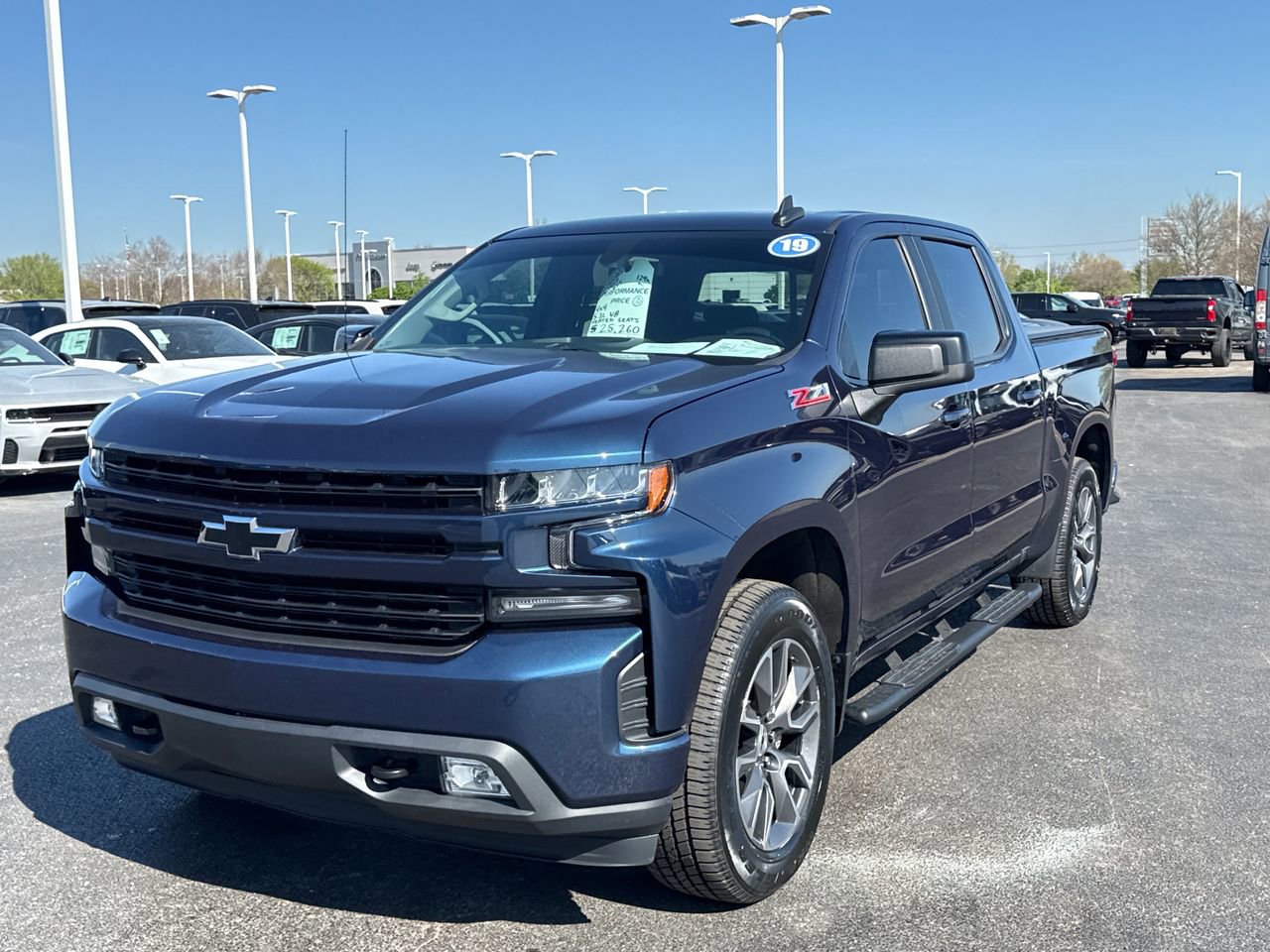 Used 2019 Chevrolet Silverado 1500 RST image 6