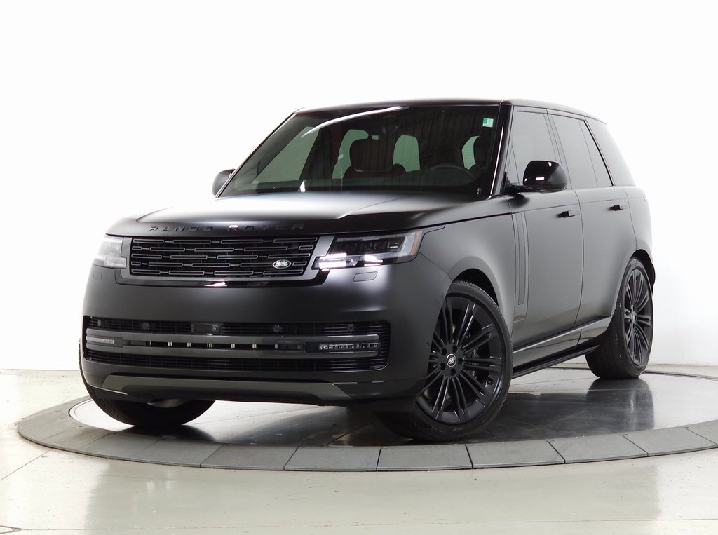 New 2025 Land Rover Range Rover SE