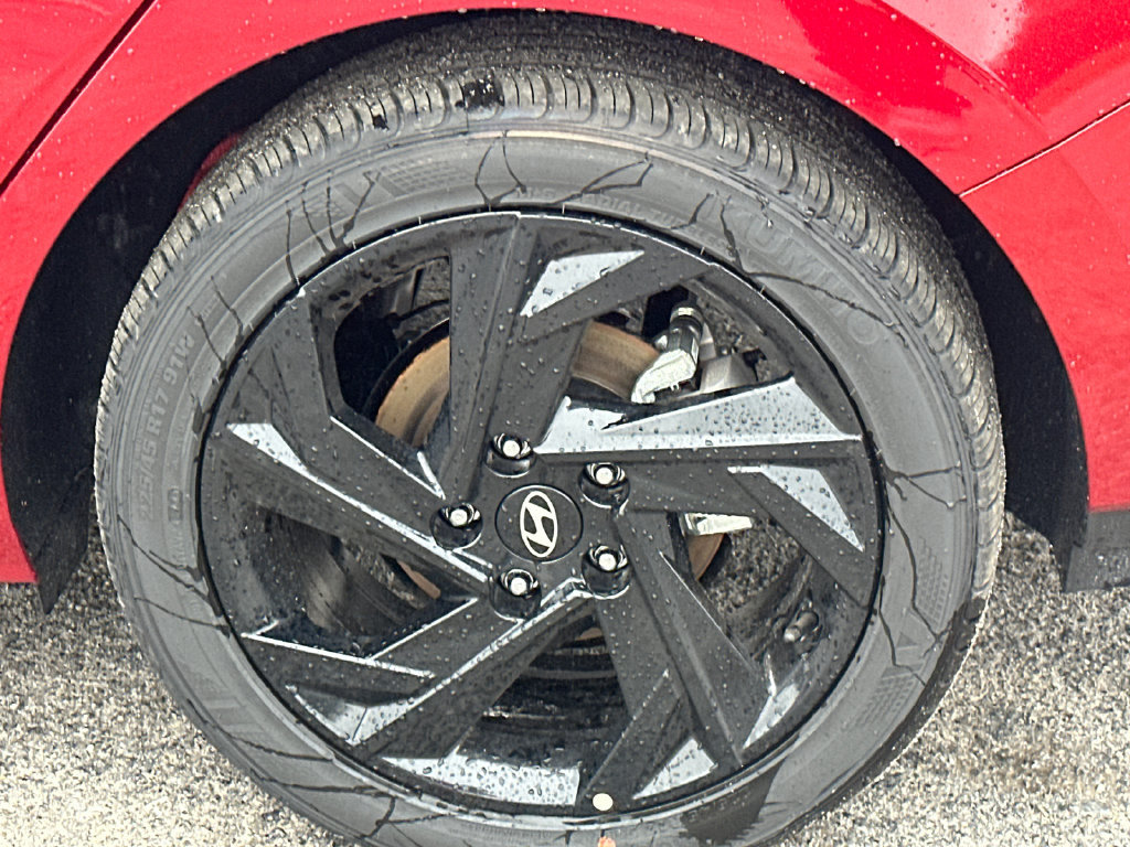 Certified 2026 Hyundai Elantra Sport w/ Cargo Package FWD image 19