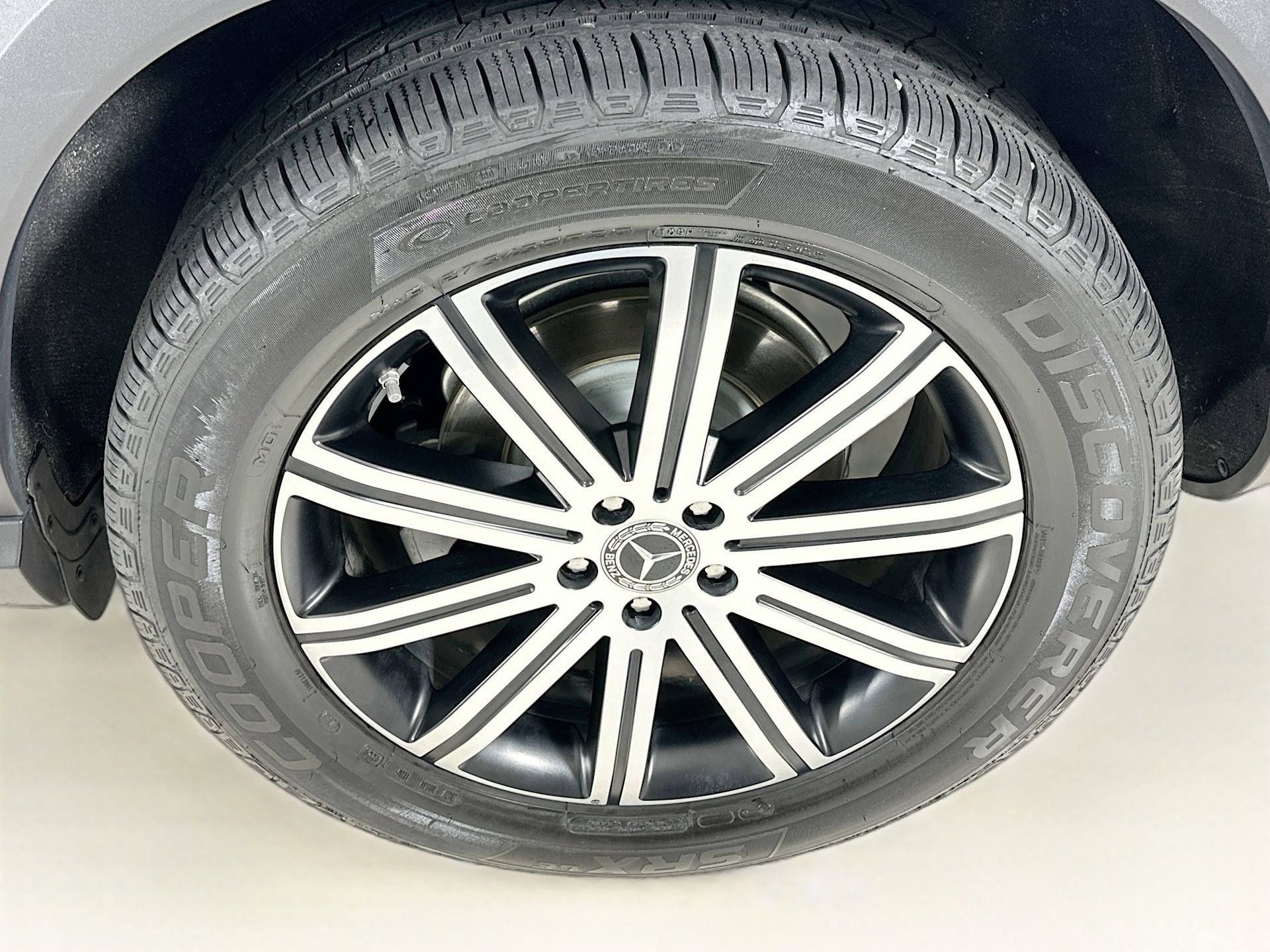 Certified 2025 Mercedes-Benz GLE 350 4MATIC image 34