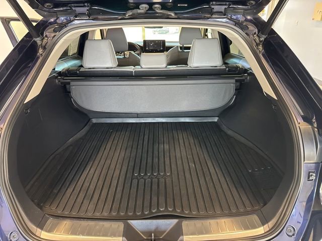 Used 2021 Toyota Venza XLE w/ Softex Package image 14