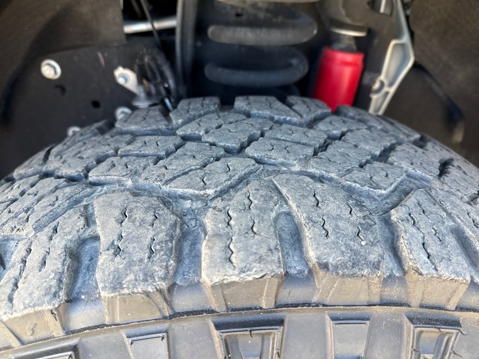 Used 2022 Ford F350 Lariat w/ Tremor Off-Road Package image 28