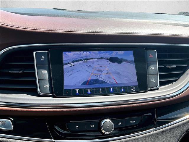Used 2021 Buick Enclave Avenir w/ Avenir Technology Package AWD/4WD image 23