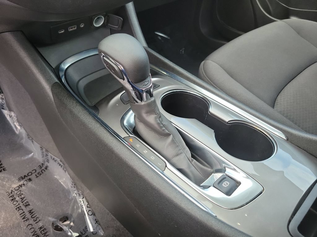 Used 2023 Chevrolet Malibu LT FWD image 27