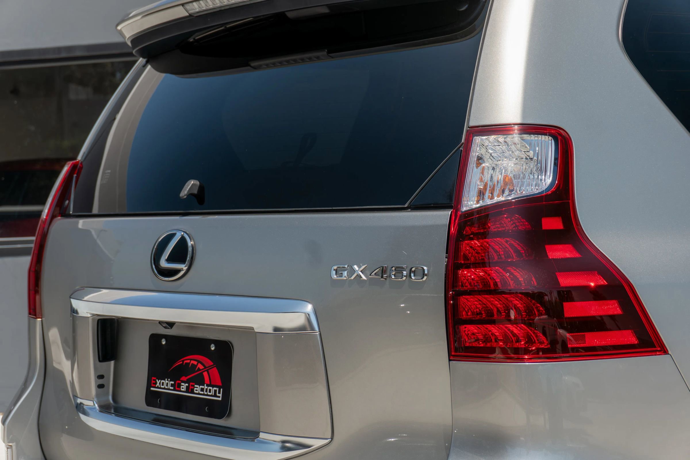 Used 2022 Lexus GX 460 Premium w/ Accessory Package AWD/4WD image 22
