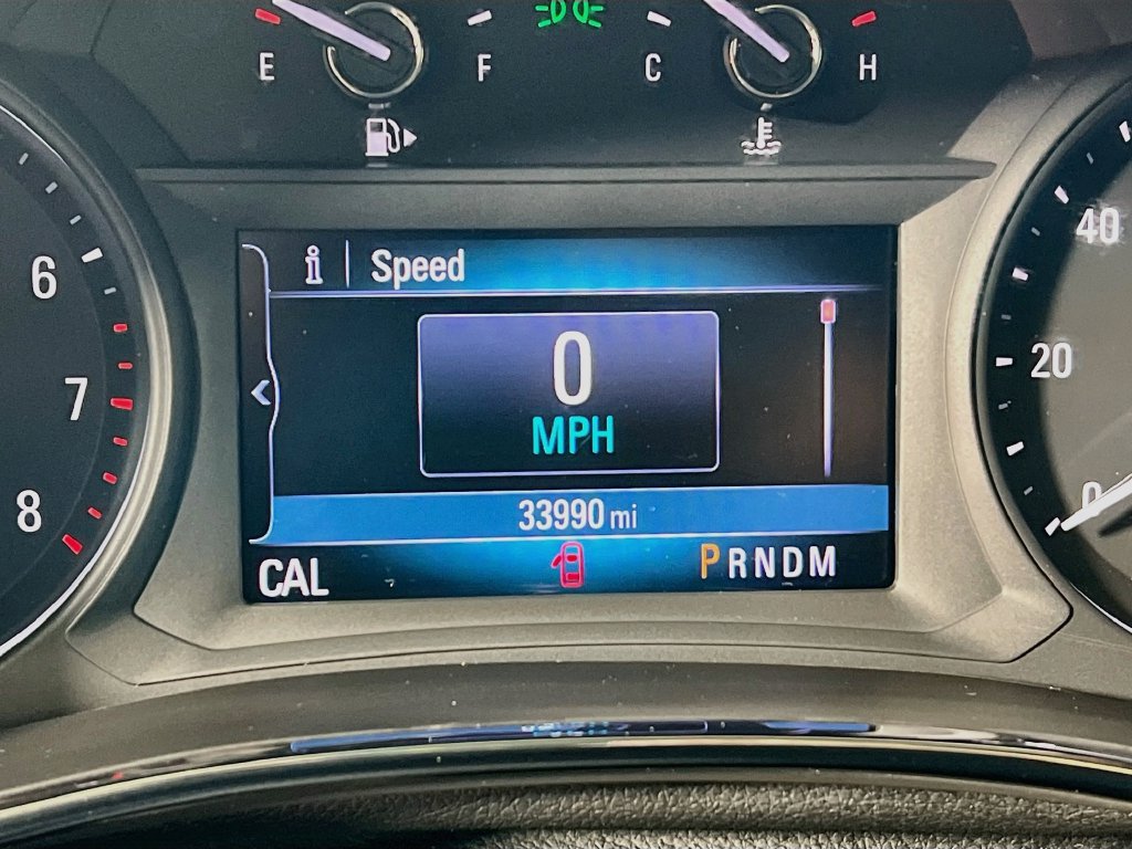 Used 2019 Buick Encore Essence w/ Experience Buick Package AWD/4WD image 11