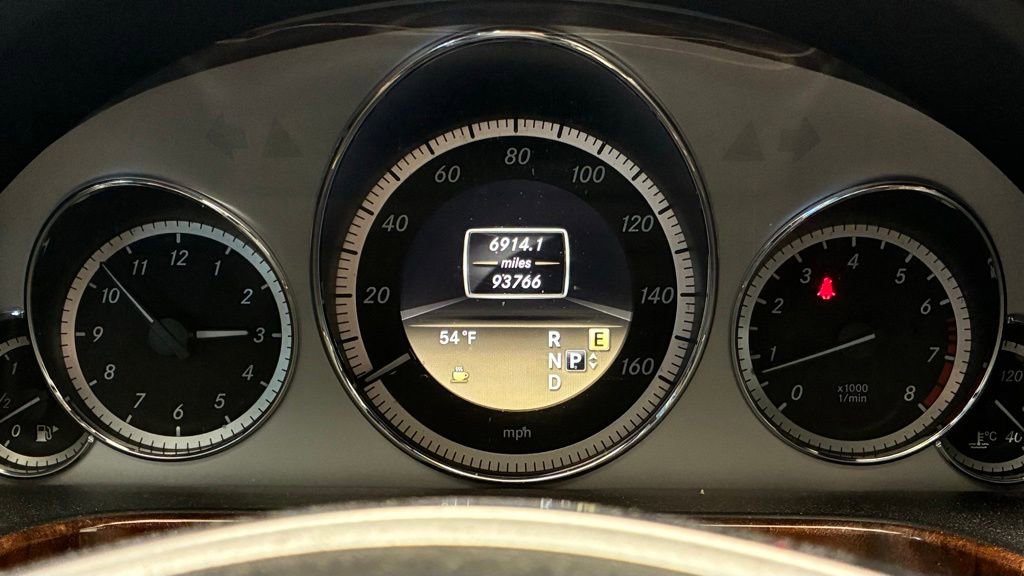 Used 2012 Mercedes-Benz E 350 Sedan image 16
