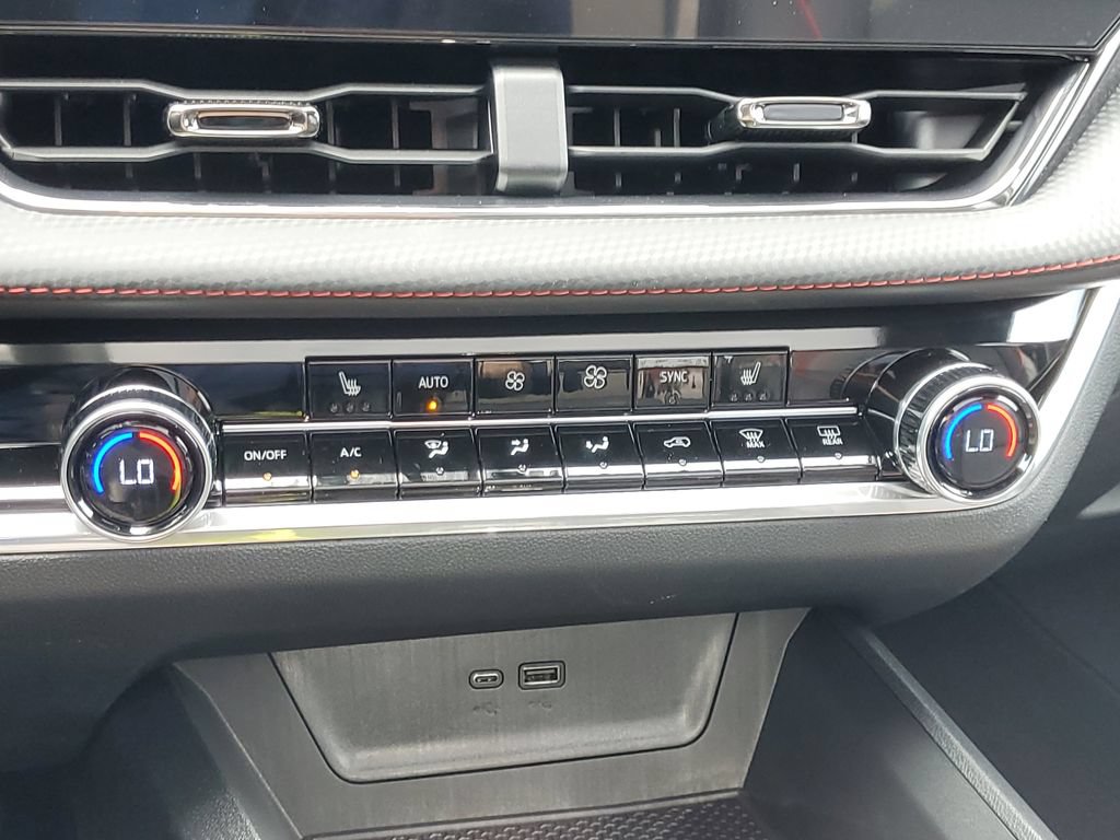 New 2026 Chevrolet Equinox RS AWD/4WD image 33