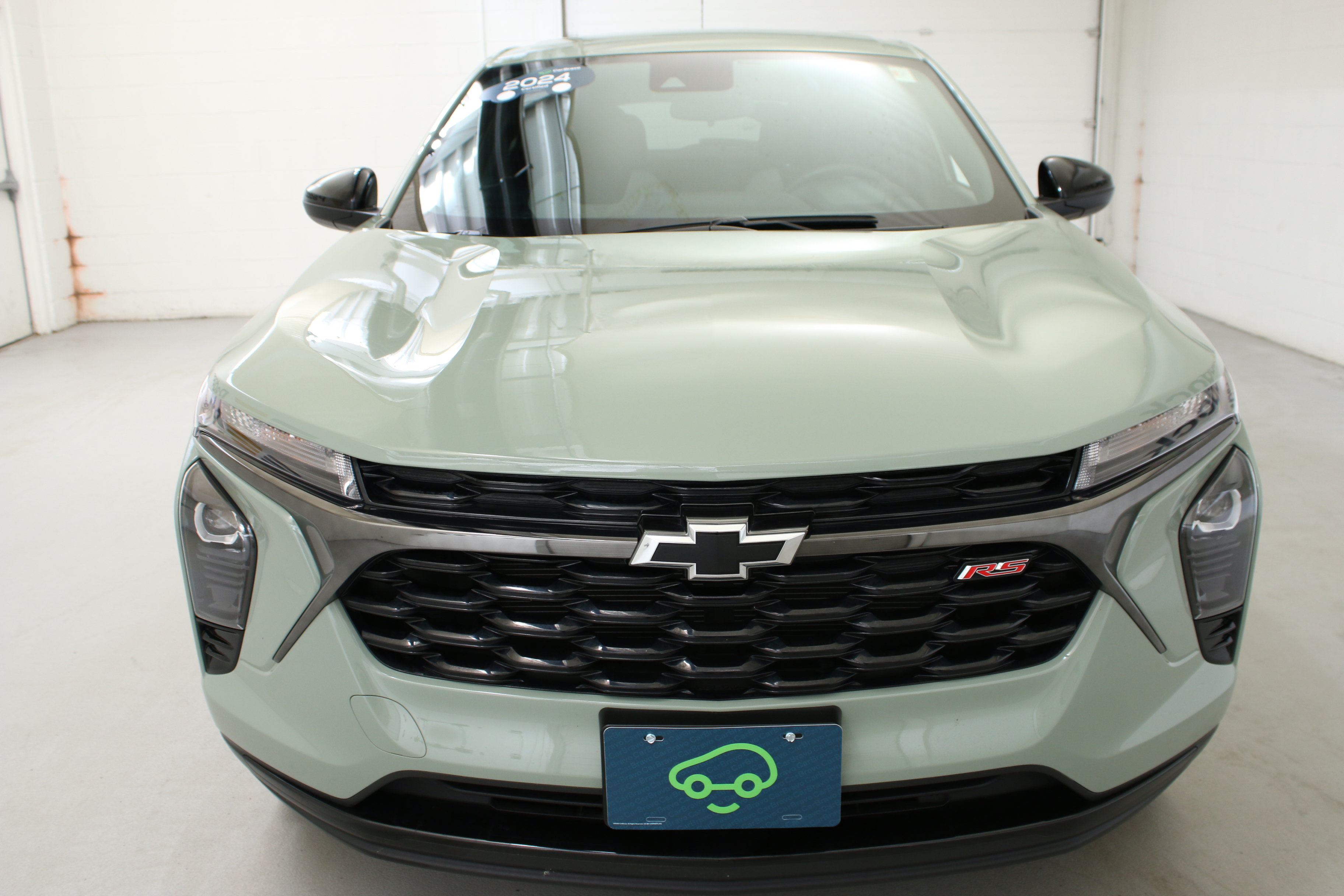 Certified 2024 Chevrolet Trax RS FWD image 3