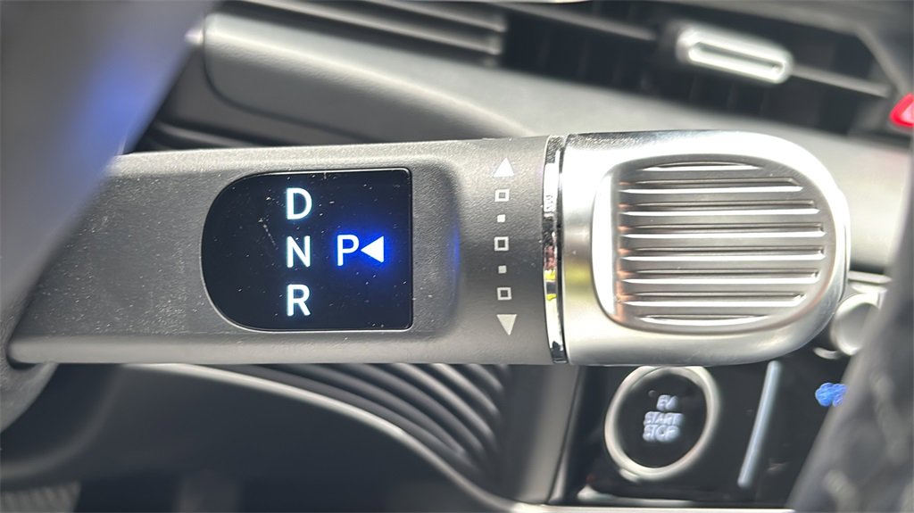 Certified 2025 Hyundai Ioniq 5 SE image 21