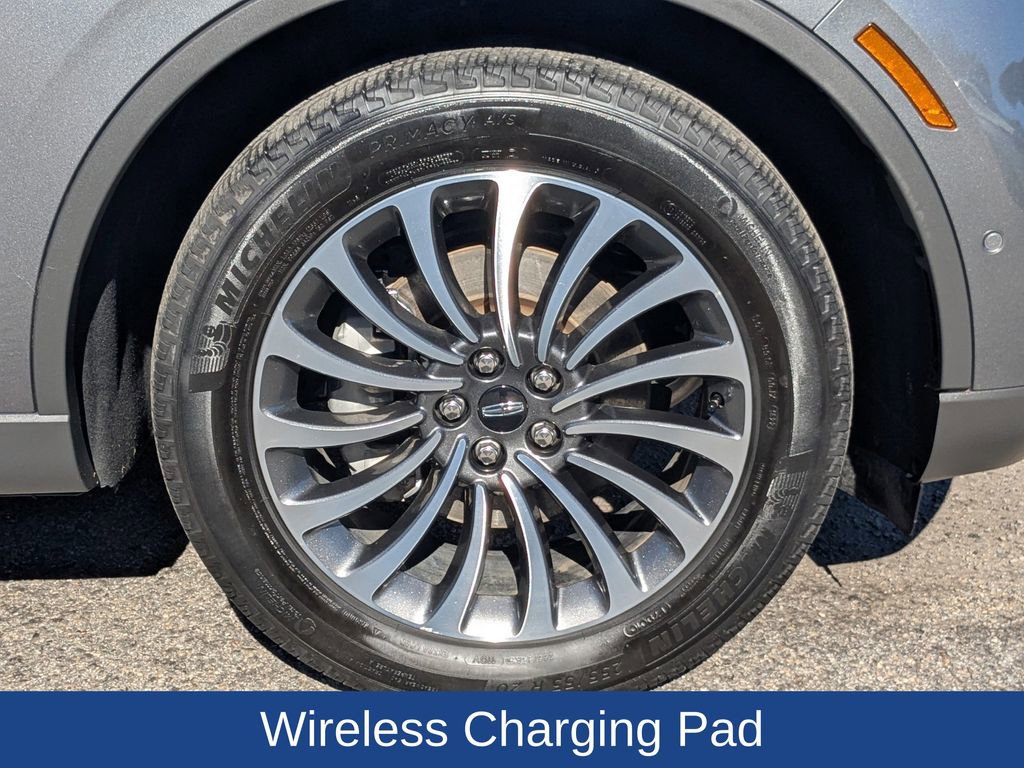 Used 2022 Lincoln Aviator Reserve w/ Equipment Group 201A image 11