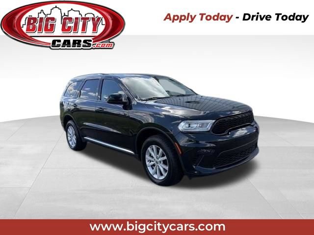 Used 2022 Dodge Durango SXT AWD/4WD image 1