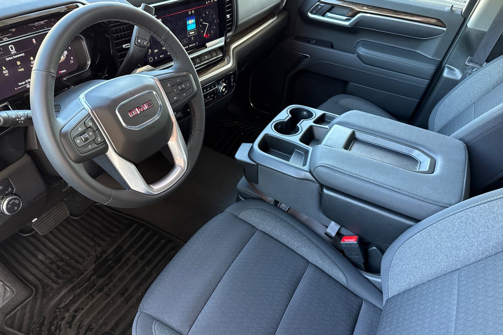 Used 2026 GMC Sierra 1500 SLE image 11