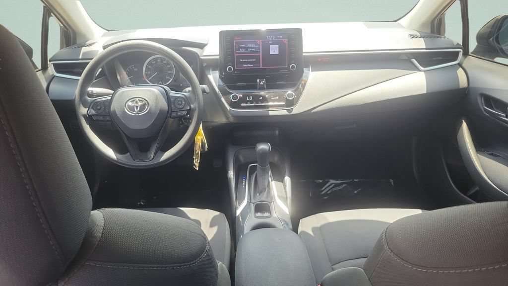 Used 2022 Toyota Corolla LE FWD image 10
