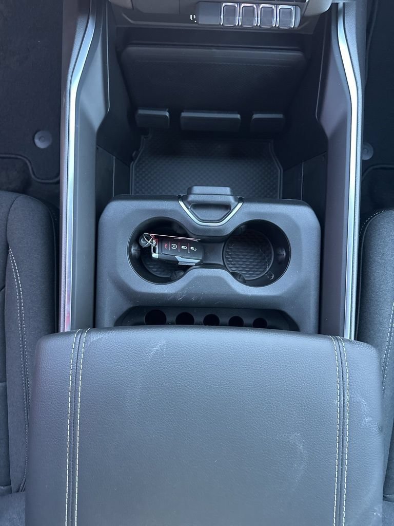 New 2026 RAM 1500 Express AWD/4WD image 30