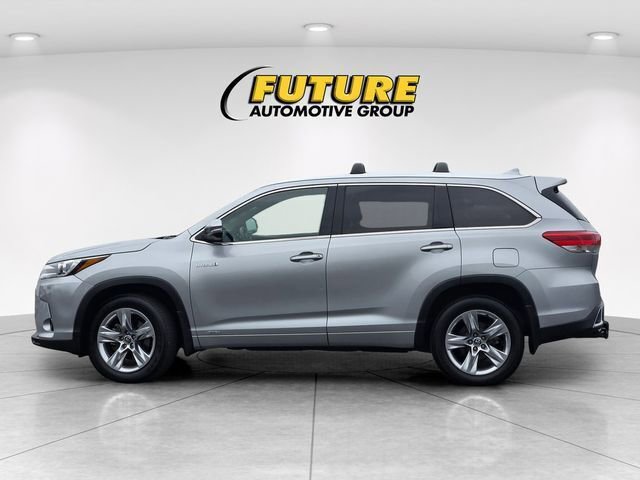 Certified 2017 Toyota Highlander Limited AWD/4WD image 9