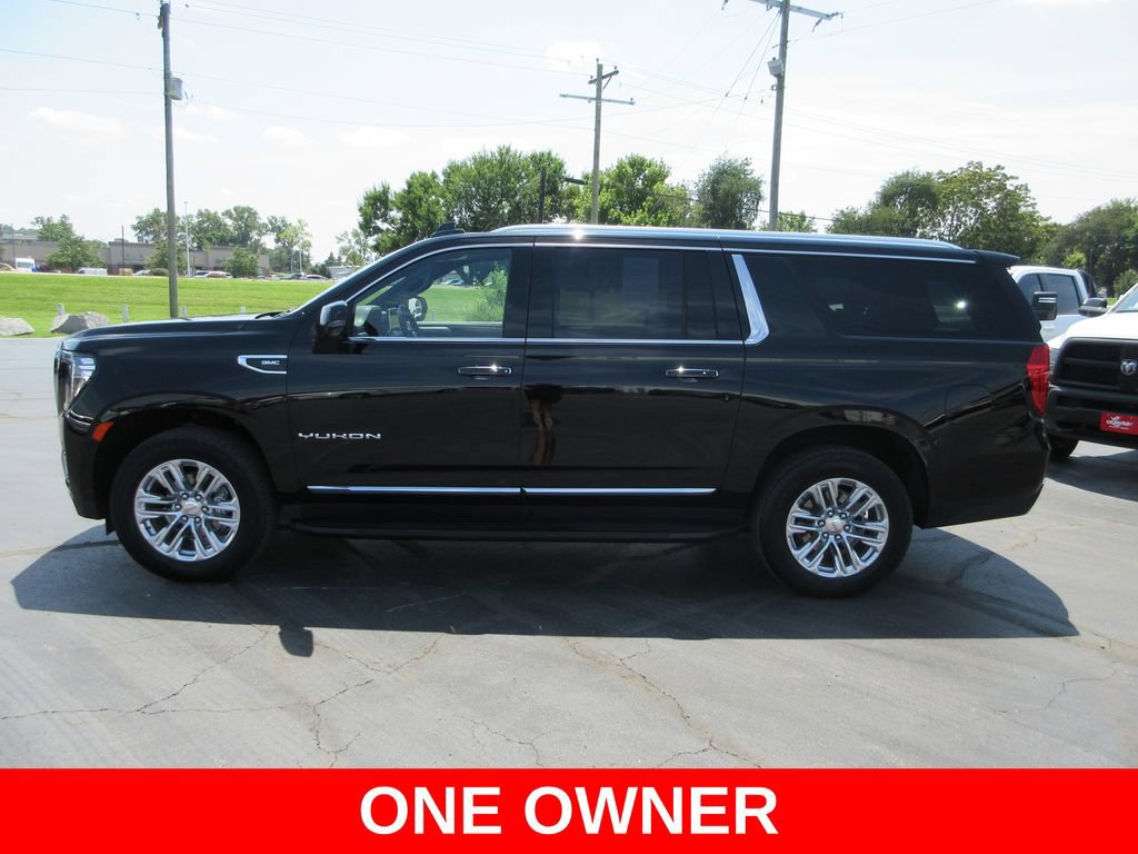 Certified 2024 GMC Yukon XL SLT w/ SLT Premium Package AWD/4WD image 10