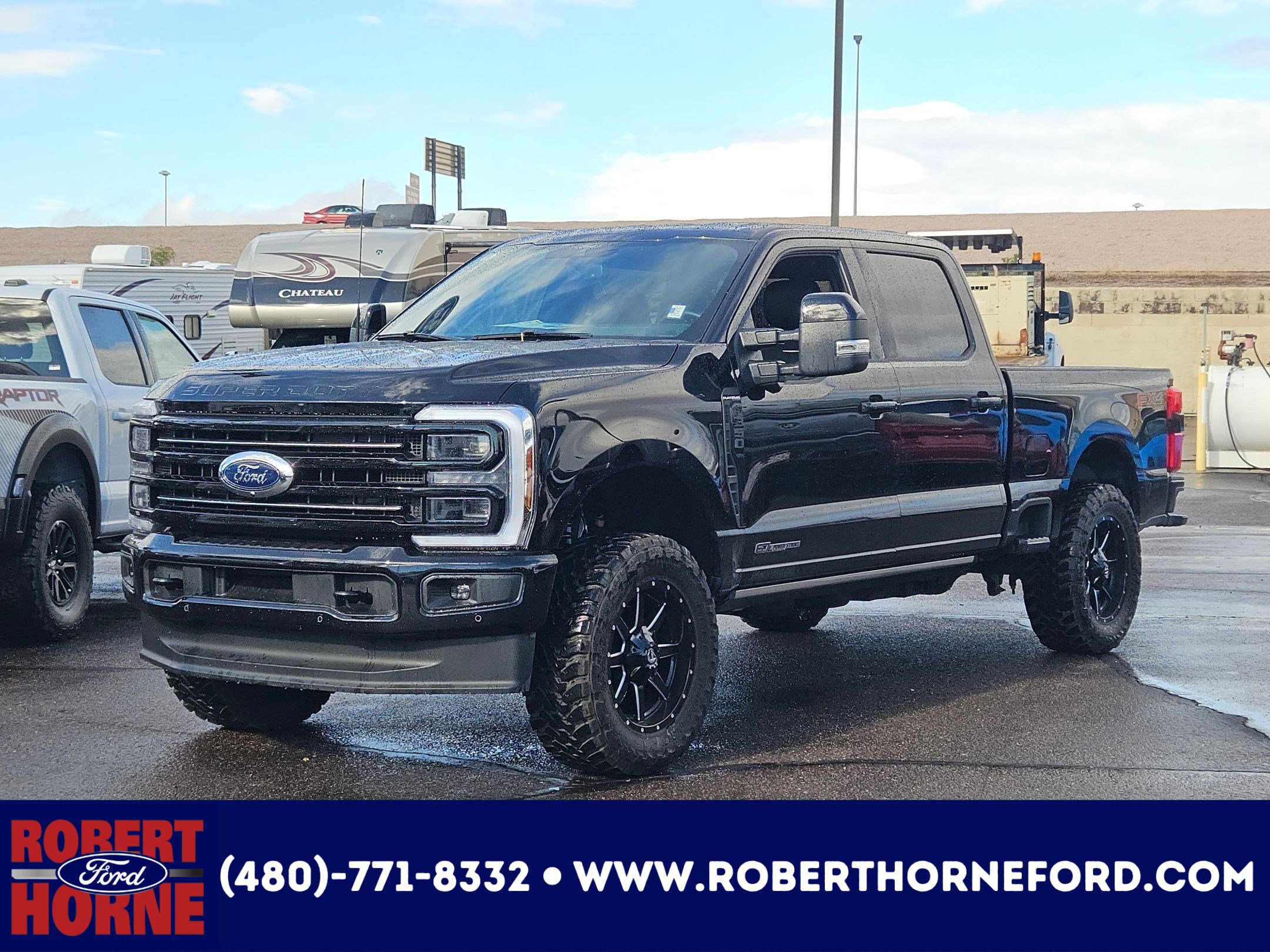 New 2025 Ford F350 Platinum w/ FX4 Off-Road Package