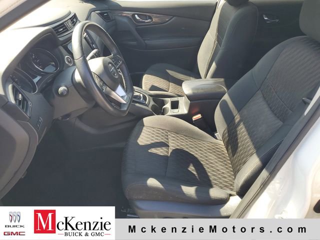 Used 2018 Nissan Rogue SV FWD image 5