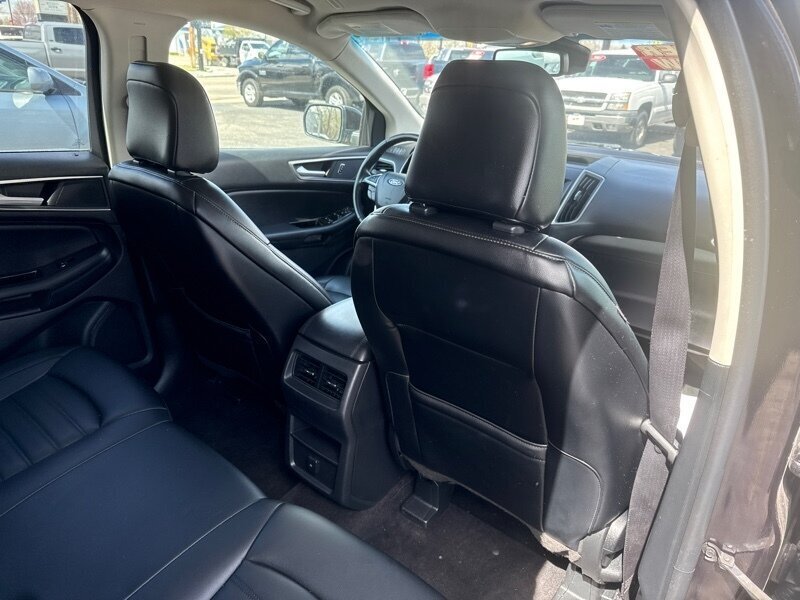 Used 2020 Ford Edge SEL AWD/4WD image 27
