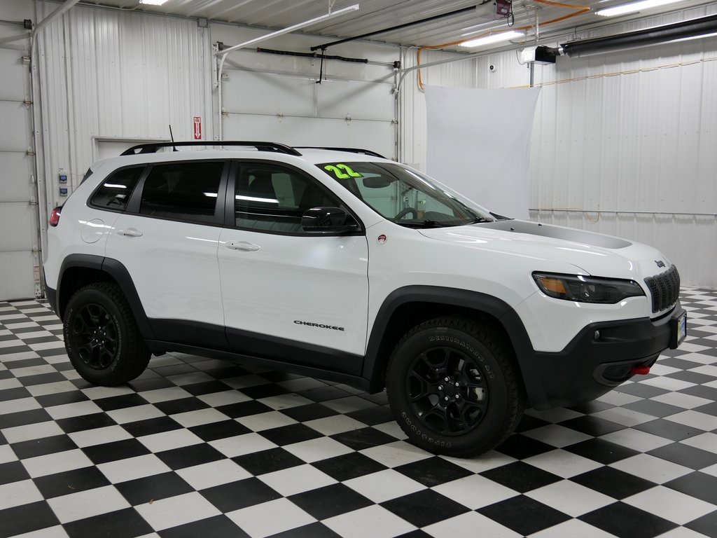 Used 2022 Jeep Cherokee Trailhawk w/ Trailer Tow Group