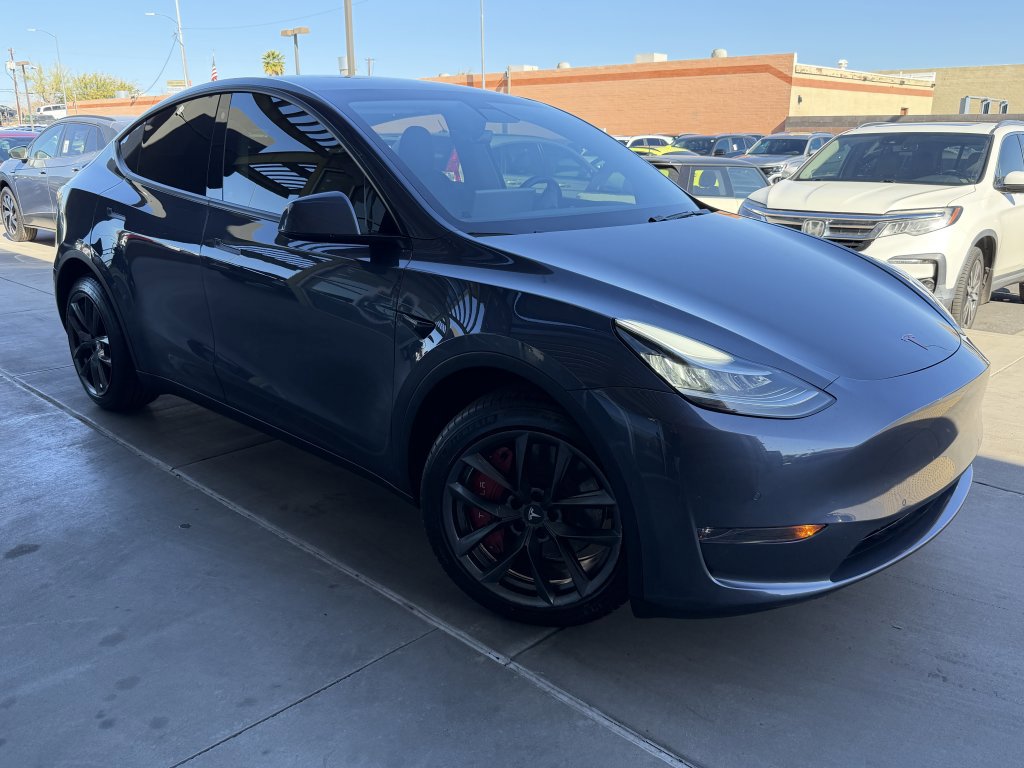 Used 2020 Tesla Model Y Long Range image 6
