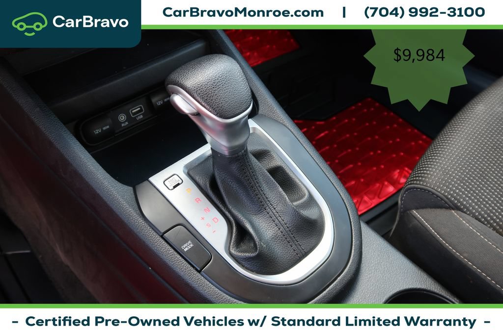 Used 2020 Kia Forte LXS FWD image 25
