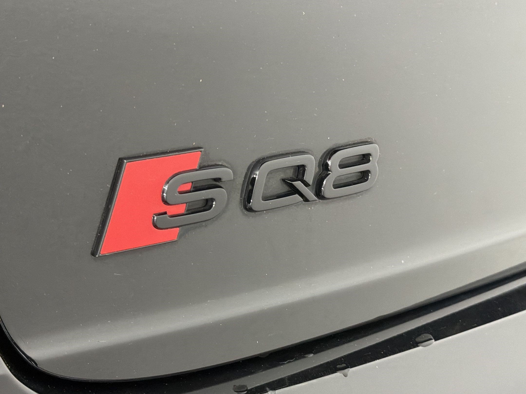 Used 2022 Audi SQ8 Prestige AWD/4WD image 35