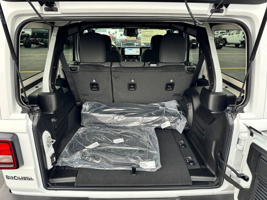 New 2026 Jeep Wrangler Unlimited Sport AWD/4WD image 13