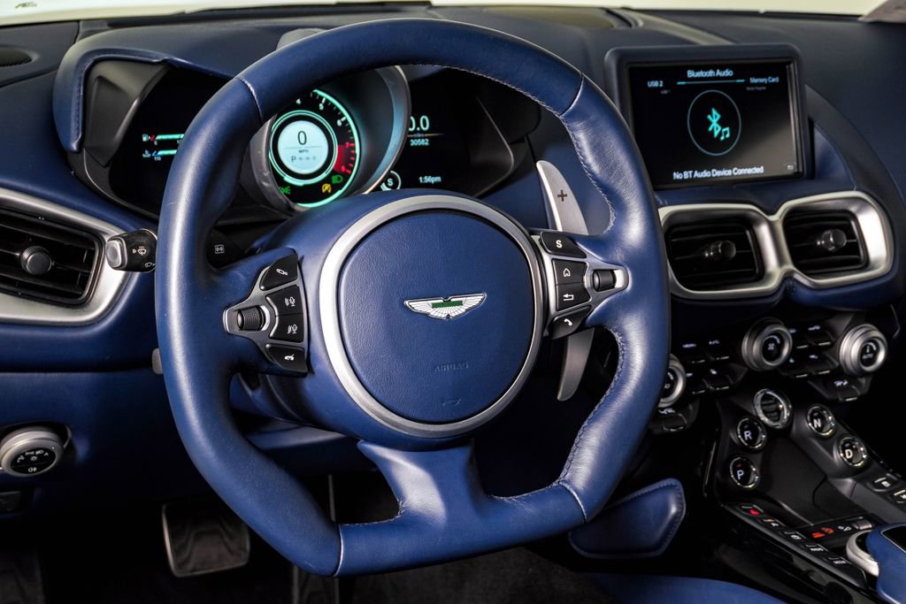 Used 2019 Aston Martin V8 Vantage Coupe image 24