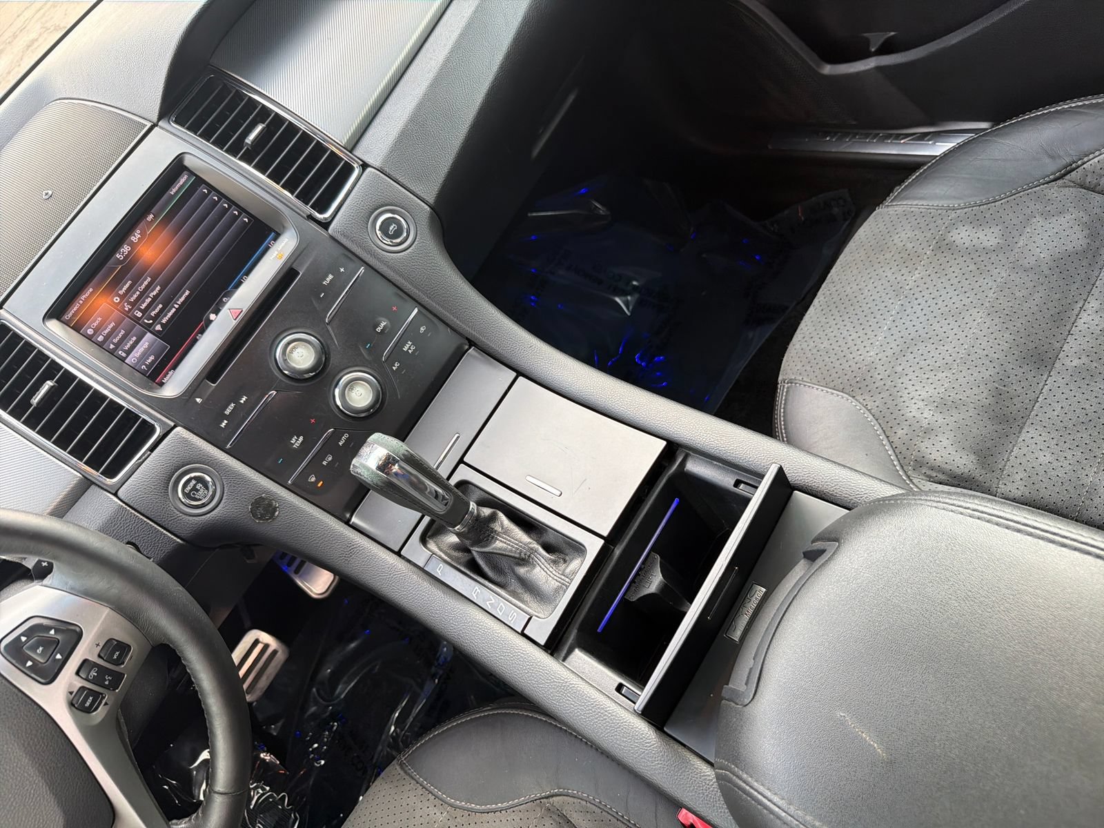 Used 2014 Ford Taurus SHO AWD/4WD image 26