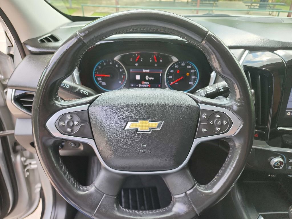 Used 2020 Chevrolet Traverse LT w/ LT Premium Package FWD image 18