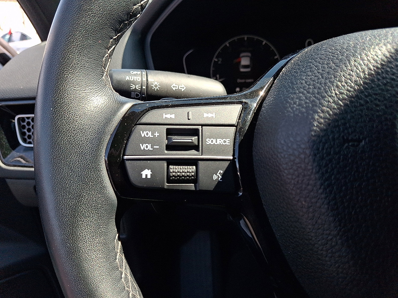 Used 2023 Honda Civic Sport image 24