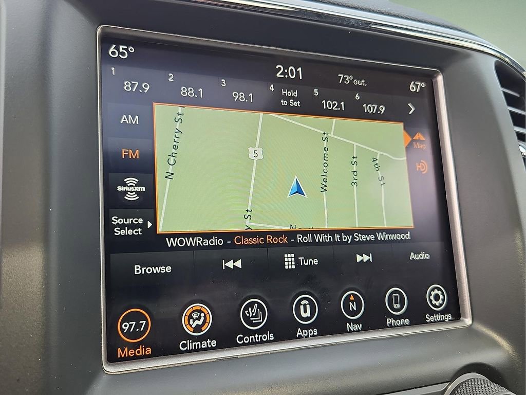 Used 2018 Jeep Grand Cherokee Limited image 19