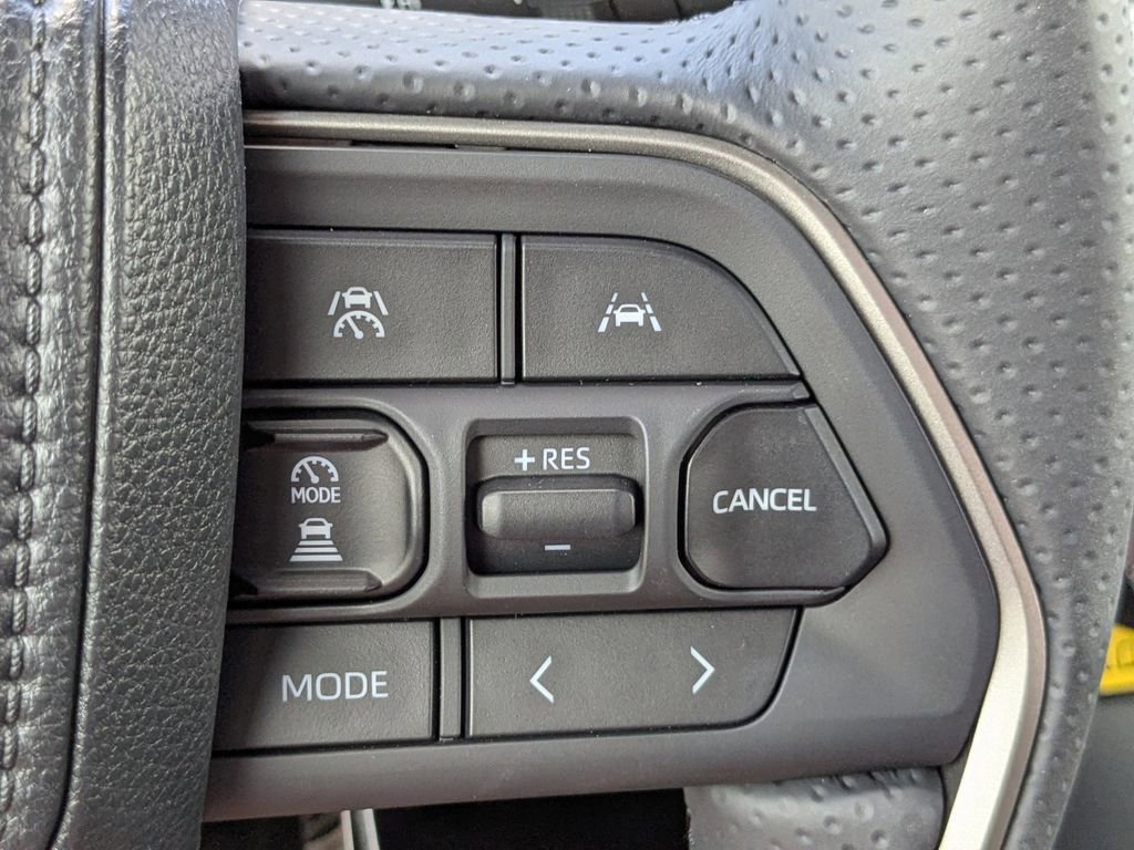 New 2026 Toyota 4Runner Limited AWD/4WD image 27