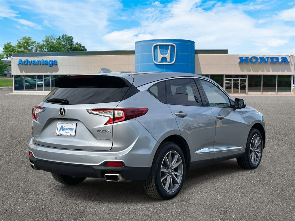 Used 2023 Acura RDX Technology Package image 5