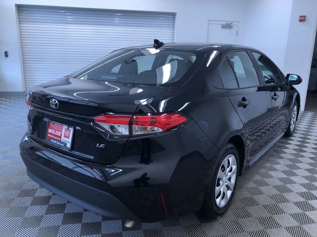 Used 2025 Toyota Corolla LE image 33
