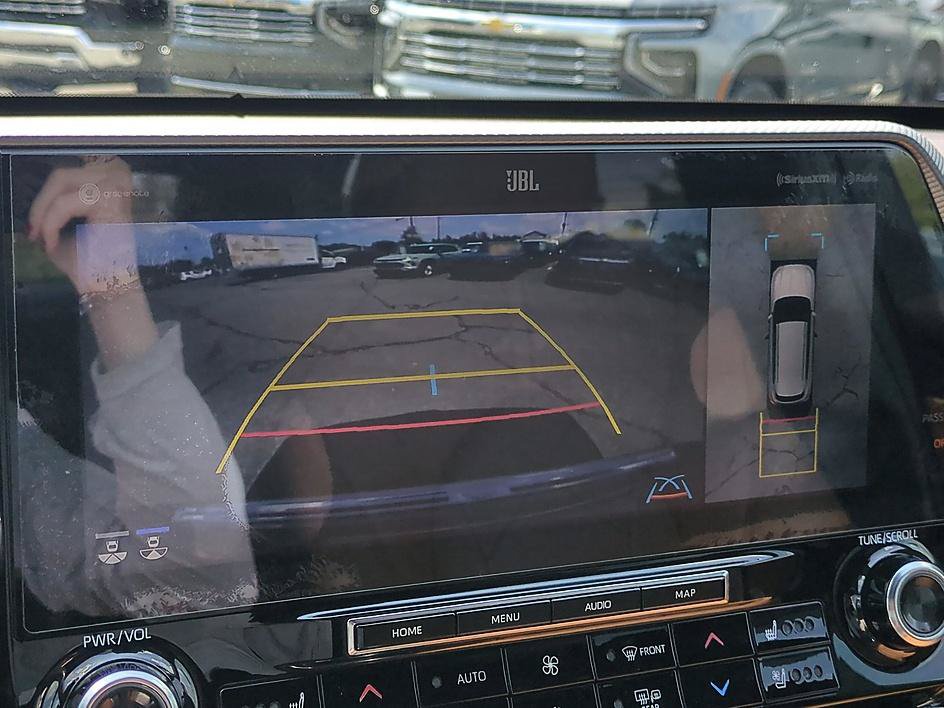 Used 2021 Toyota Highlander Platinum FWD image 23
