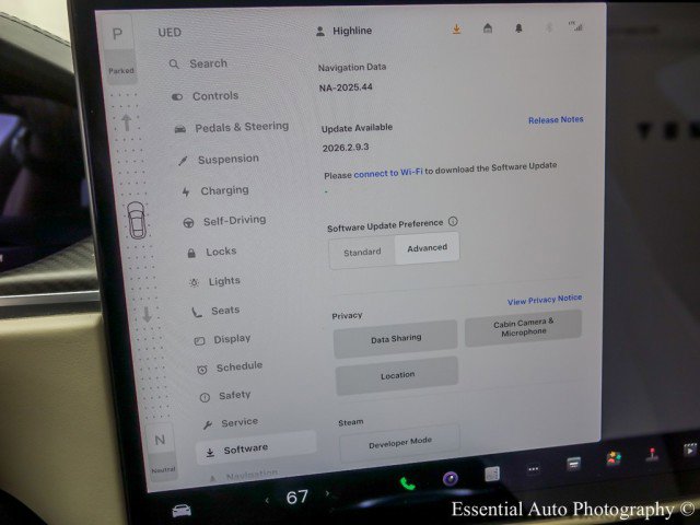 Used 2023 Tesla Model S Plaid image 33