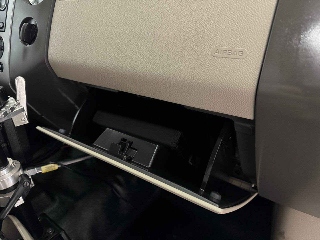 Used 2014 Ford Expedition XL RWD image 60