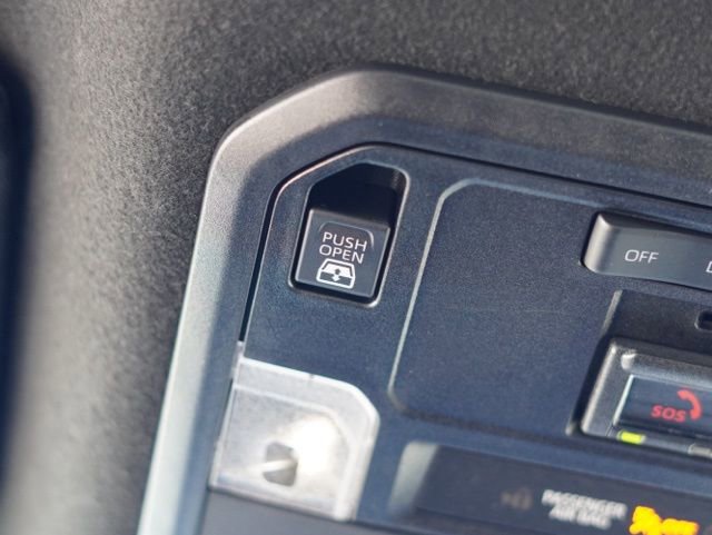 Used 2025 Toyota 4Runner SR5 image 40