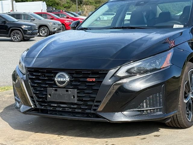 Used 2024 Nissan Altima 2.5 SR FWD image 10