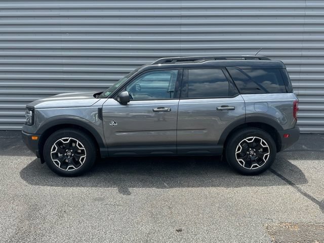 New 2025 Ford Bronco Sport Outer Banks w/ Outer Banks Tech Package+ AWD/4WD image 2