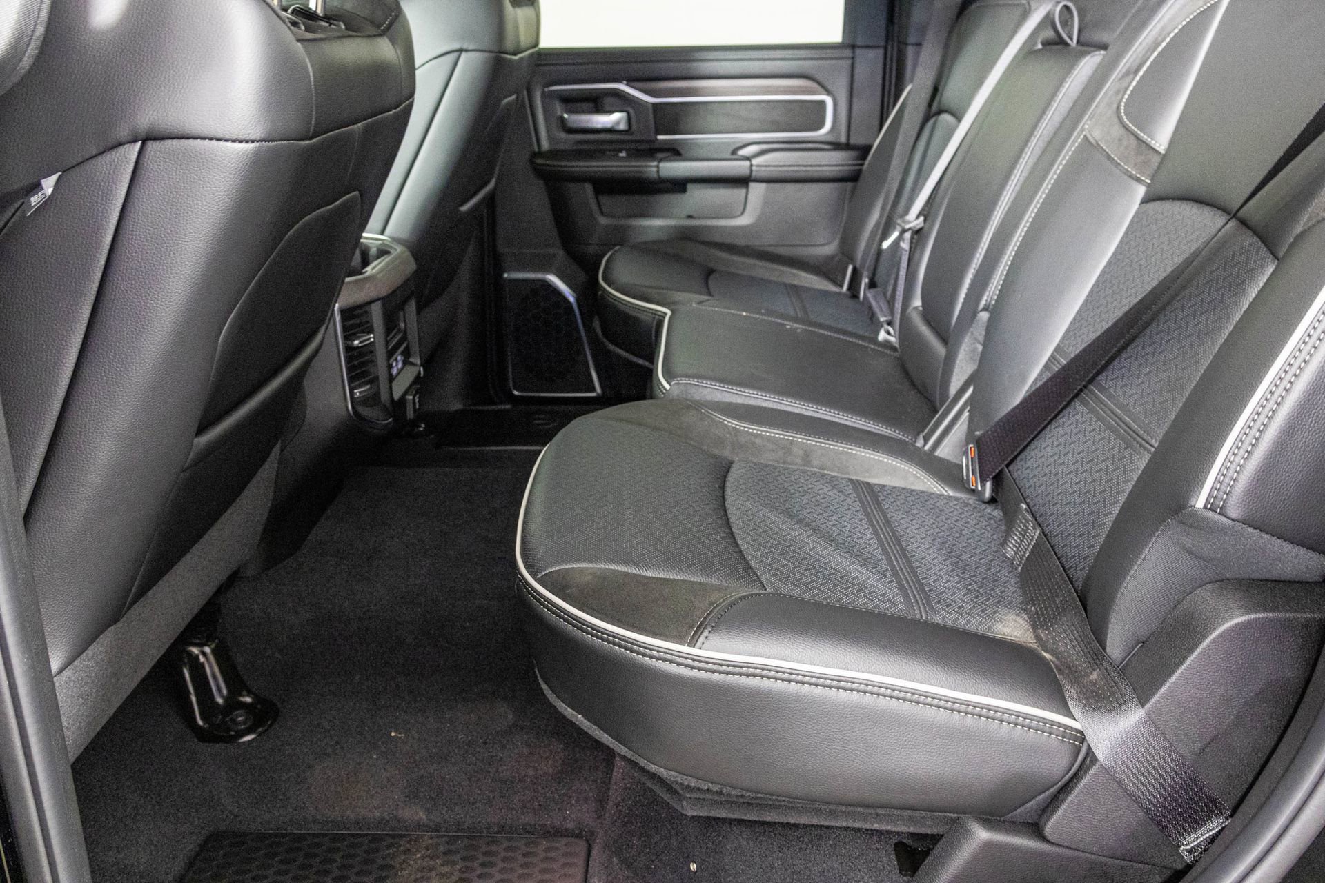 New 2026 RAM 2500 Laramie w/ Night Edition image 37